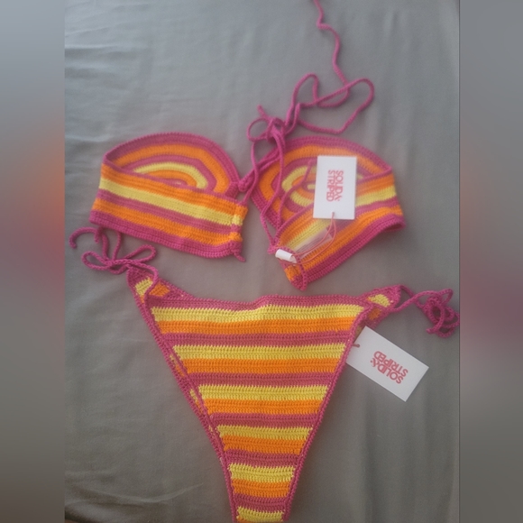 *Solid & Stiped* The Azalea 2 piece crochet swimsuit L Pink/orange/yellow - Picture 6 of 9